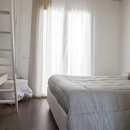 Home Suites Home Konukevi 2*